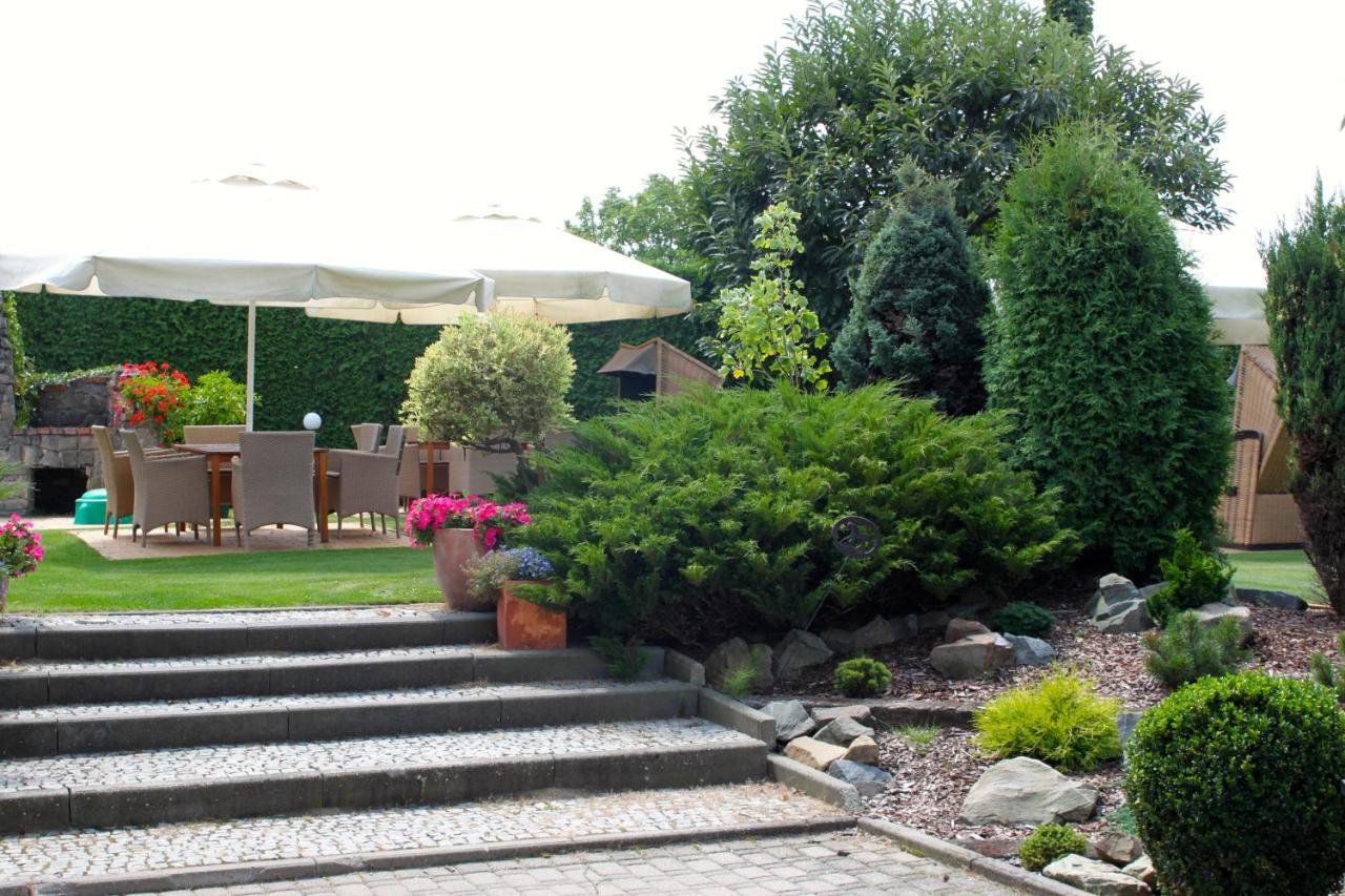 Dworek Szonowice Exterior photo