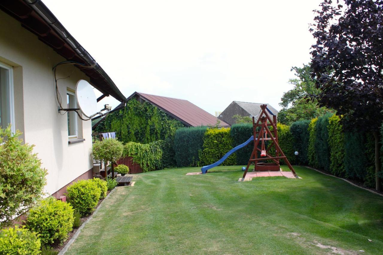 Dworek Szonowice Exterior photo